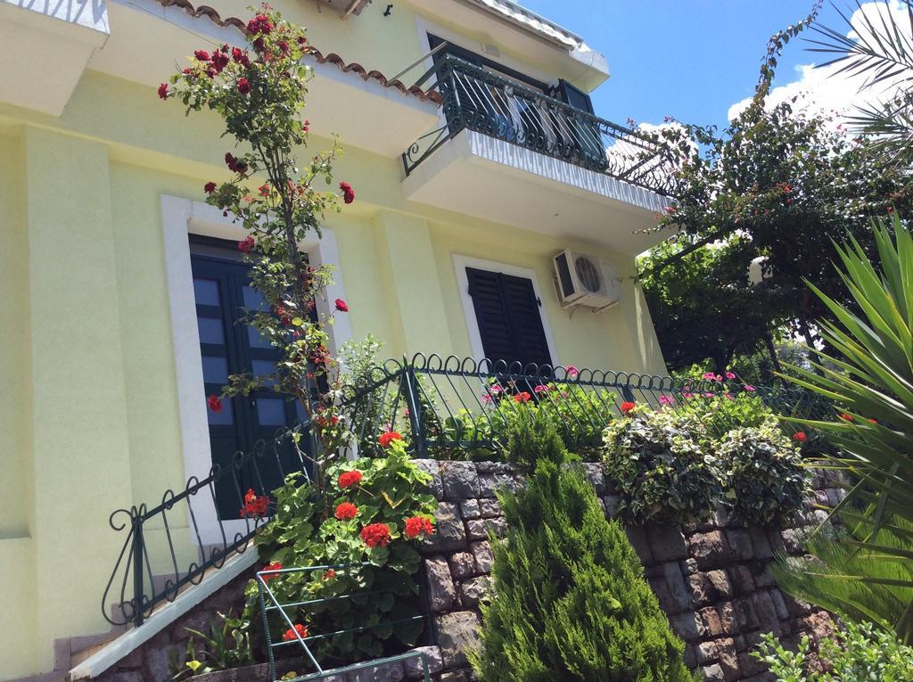 Apartments Simo Petrovac الغرفة الصورة