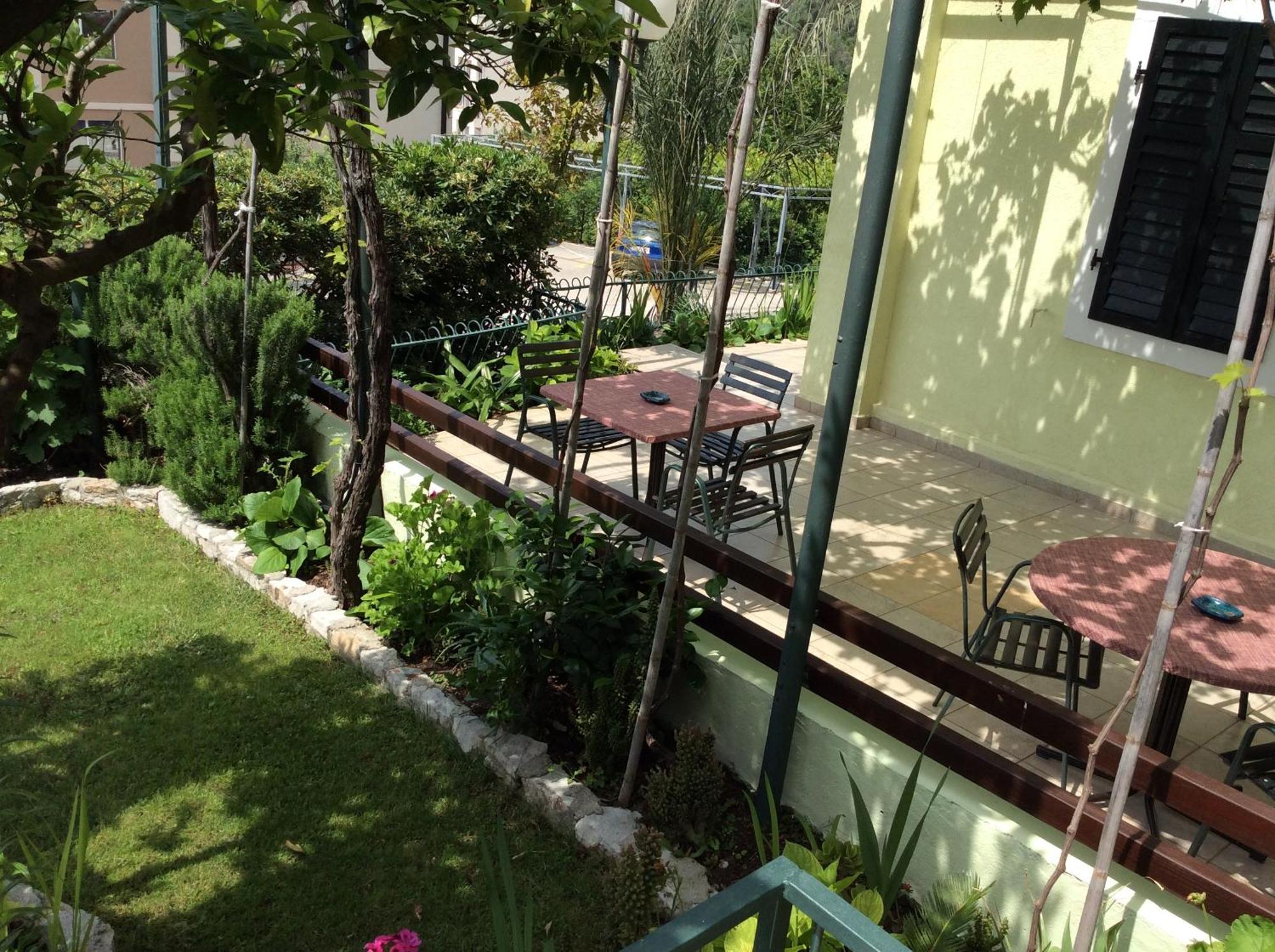 Apartments Simo Petrovac المظهر الخارجي الصورة