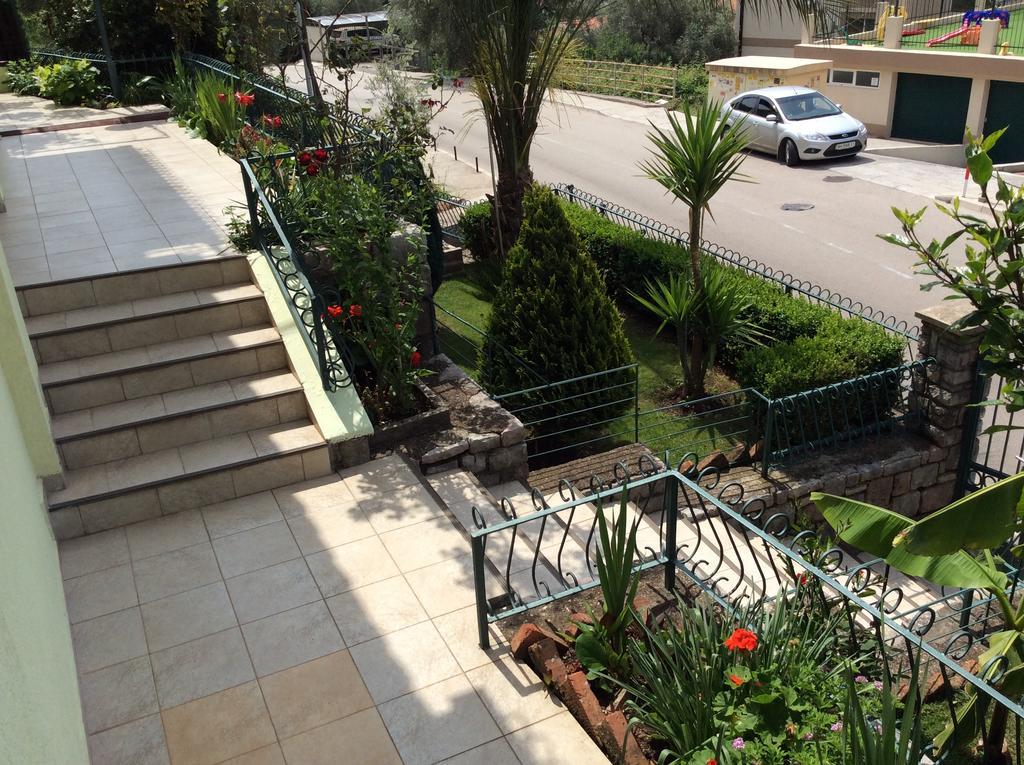 Apartments Simo Petrovac المظهر الخارجي الصورة