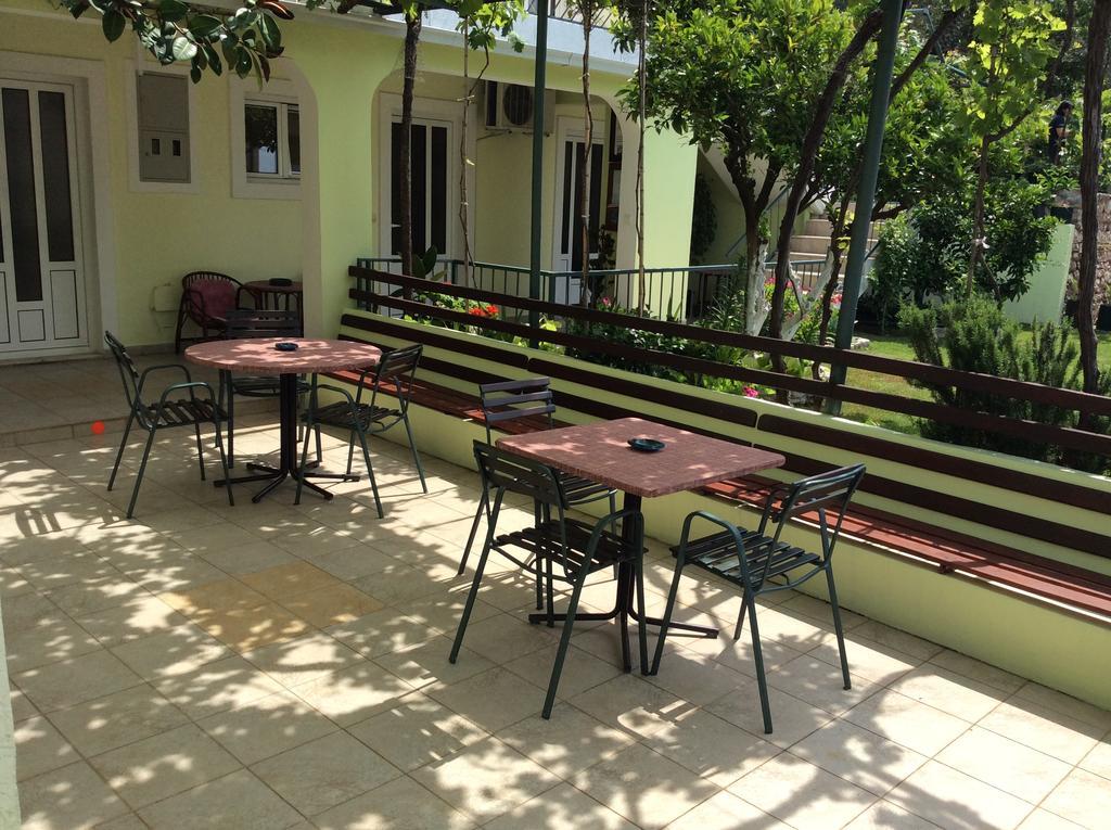 Apartments Simo Petrovac المظهر الخارجي الصورة